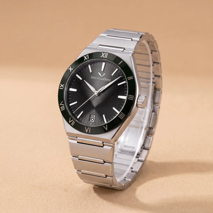 Corridan Bezel Watch Three Quarter