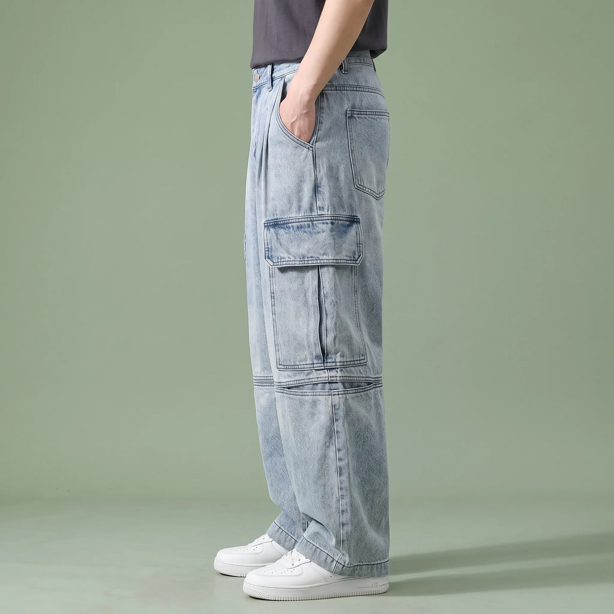Dalton Baggy Cargo Jean light blue, side view on model showing cargo pocket