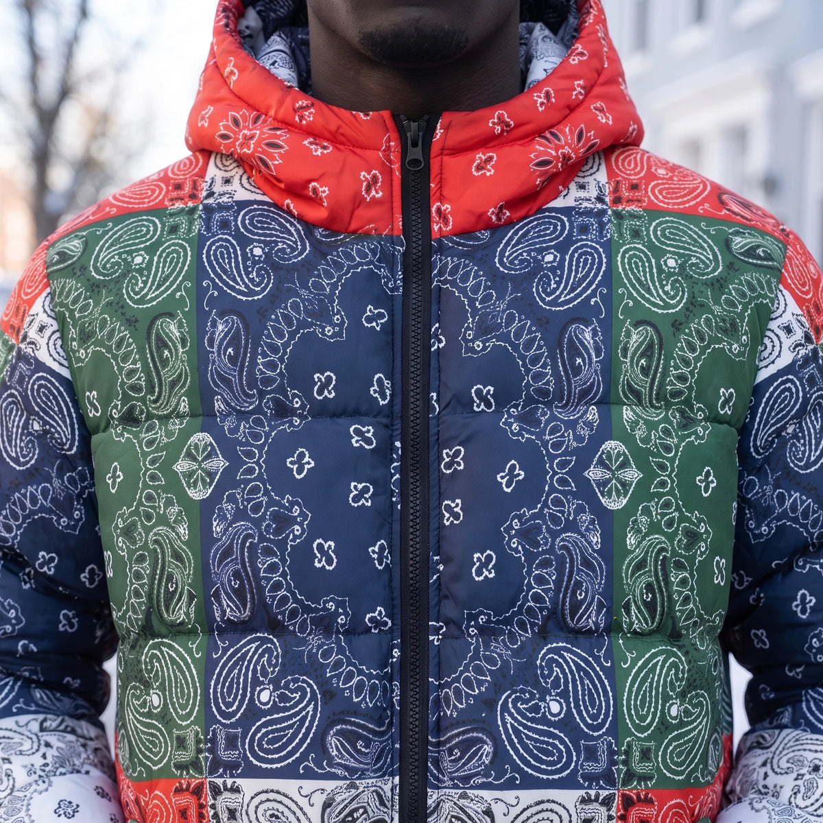 Rennick Paisley Puffer close-up of paisley bandana print, hood and centre zip
